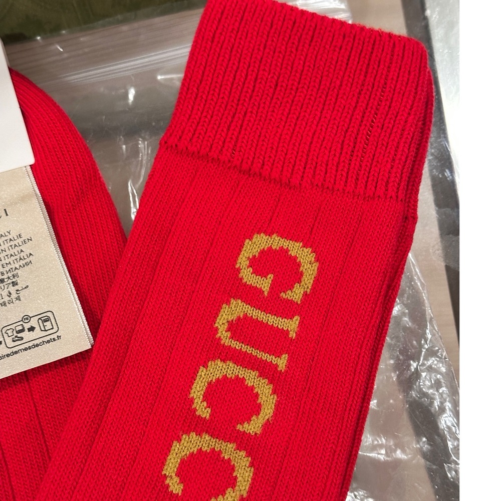 🩷💯🆕Authentic Gucci intarsia Cotton Blend Ribbed Long knit logo socks - Picture 7 of 12